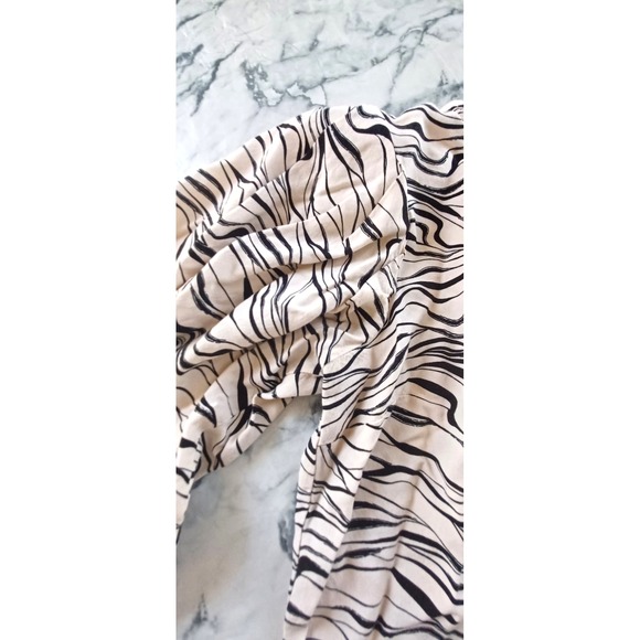 Philosophy Women XS/TP Shirt Top Black & White Zebra Animal Tall Petite‎ - Picture 5 of 10